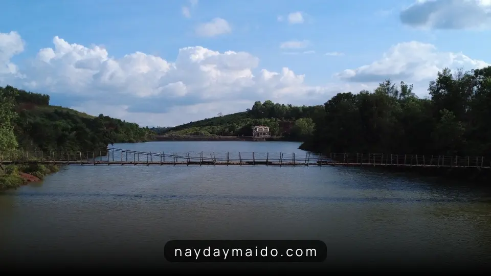 Những hồ nước quen nhưng luôn khác